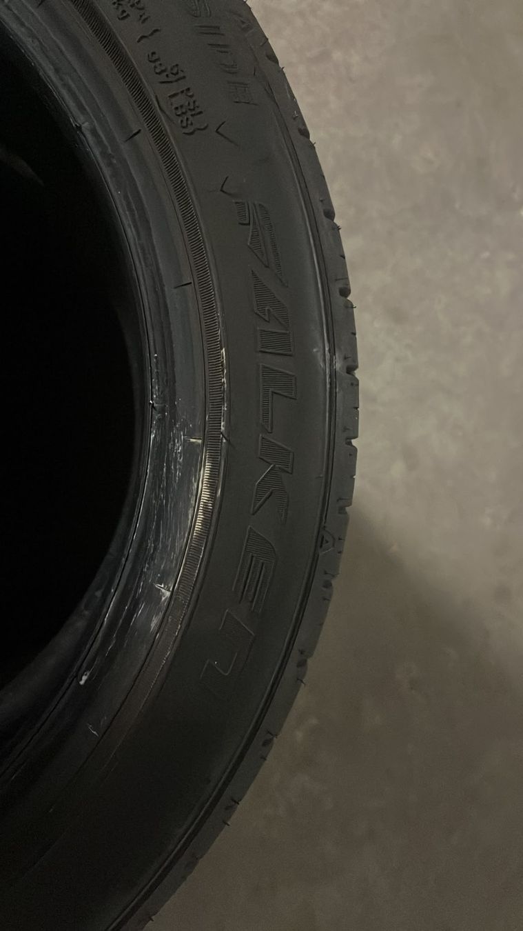 Pneumatici & Ruote complete: Falken Sommerreifen – Usato da Biberist venduto da HarleySeventyTwo 5