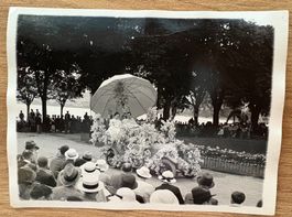 PRESSE FOTO NARZISSENFEST MONTREUX 1933
