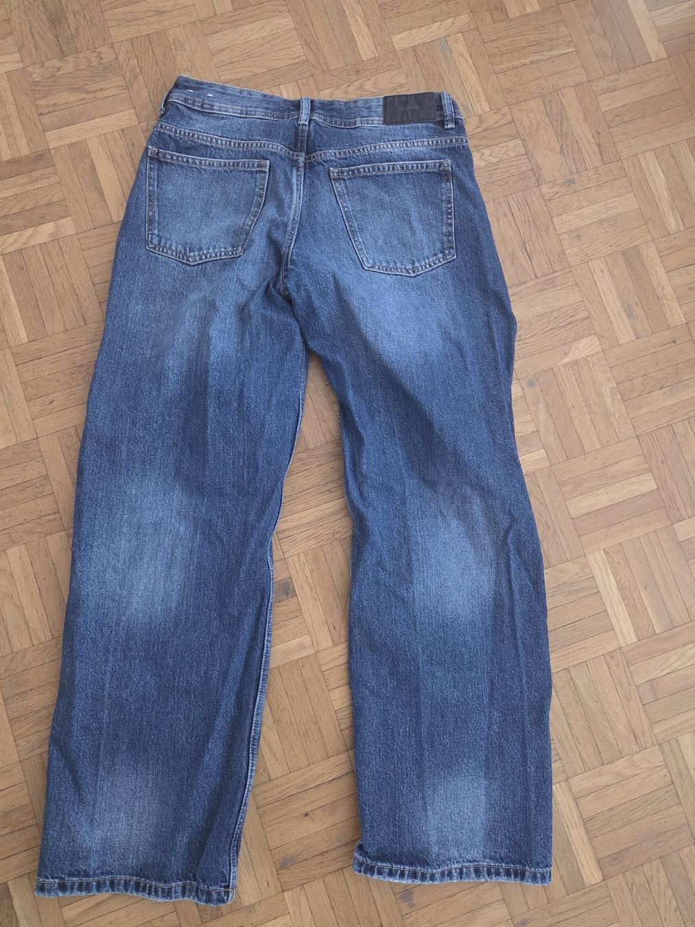 Pantaloni: 3 Hosen Zara und Pull and Bear – Usato da Zürich venduto da Shiva79 9