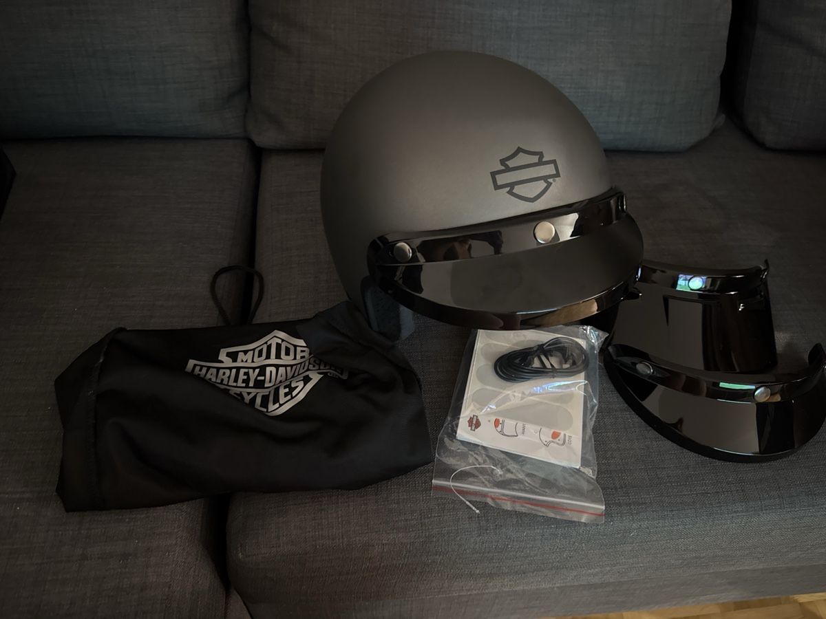 Harley-Davidson Caschi & visiere: Harley davidson helm  – Nuovo e nell'imballaggio originale da Göschenen venduto da Lord.Raiden