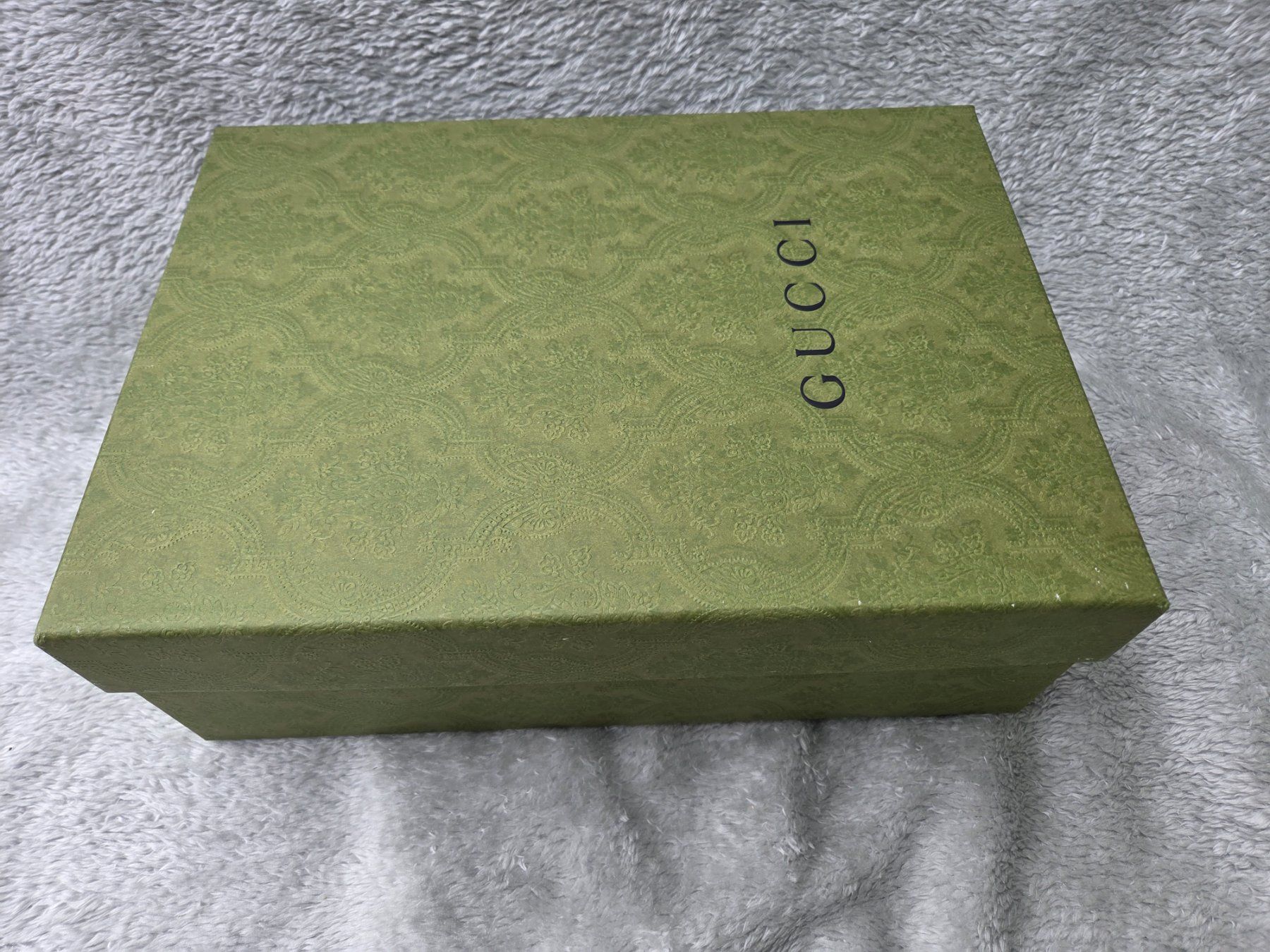 Gucci Custodie per cosmetici: Gucci Ophidia GG Toiletry Case – Nuovo (secondo la descrizione) da Uetendorf venduto da NicoleTedesco 4