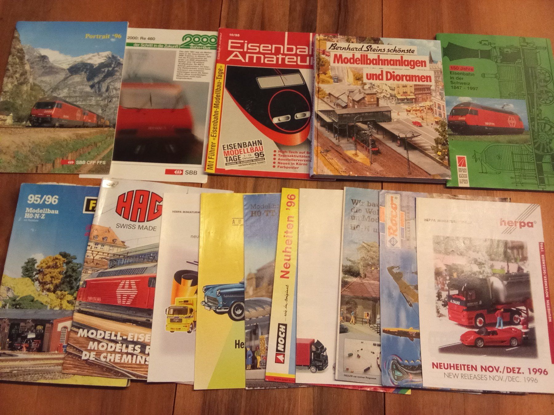 Märklin Modelleisenbahnen: SBB / Märklin / Modelleisenbahn Fan Set 1970 - 2000 – Gebraucht aus Siblingen von Jayuah 1