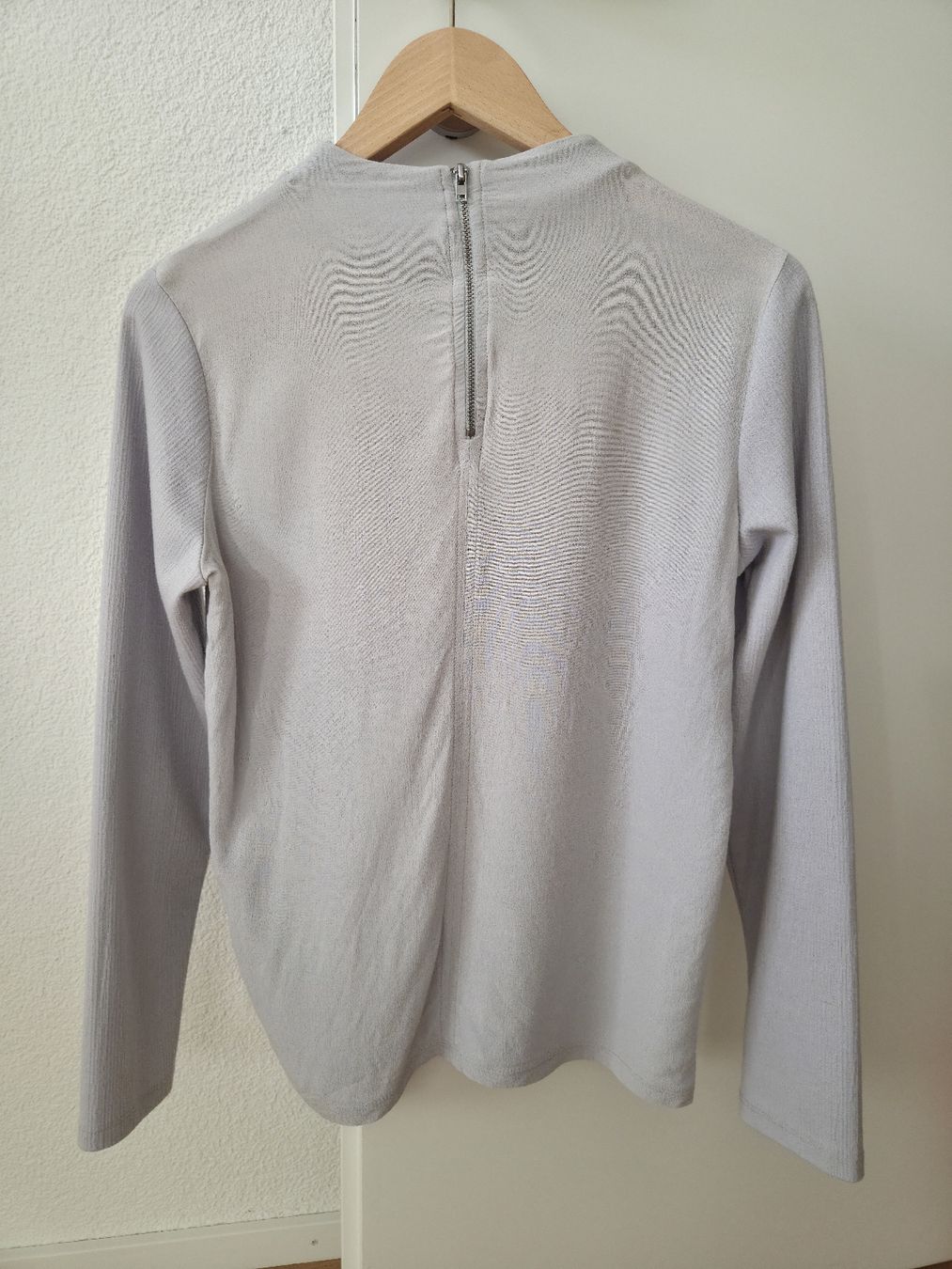 Esprit Chemisiers: Bluse hellgrau Esprit Gr S – Neuf (Voir description) à Männedorf par Anelim2 1