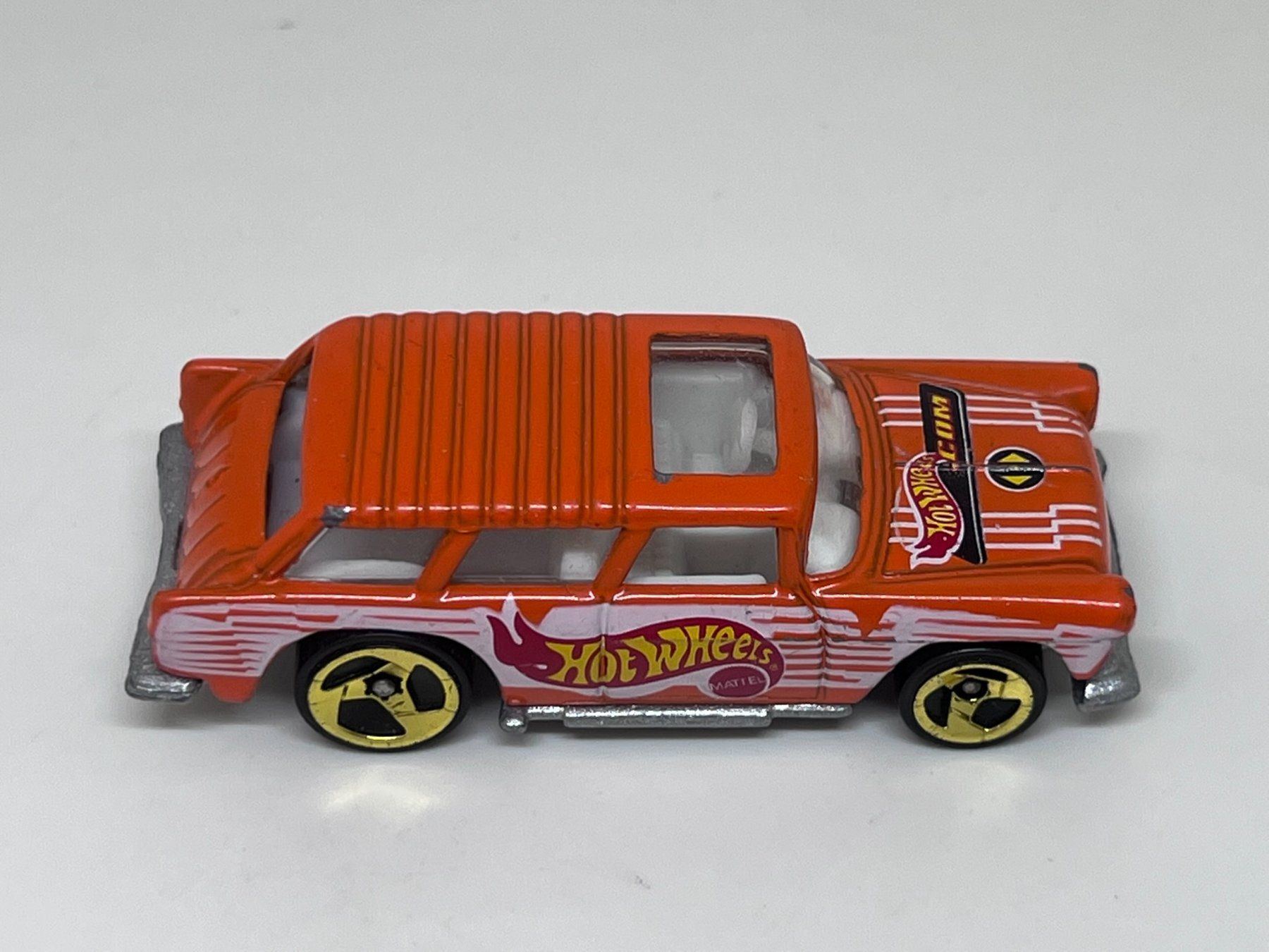 Hot Wheels Modellini d'auto: Hot Wheels Chevy Nomad #201 – Usato da Wildegg venduto da LaaBoutique 1