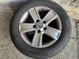 Pneus été sur jantes alu 195/65 R15 Skoda, VW, Seat
