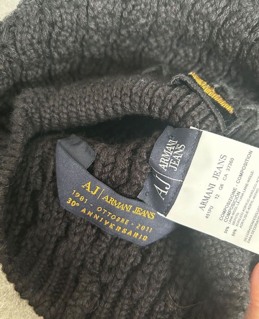 Armani Copricapi, berretti & cappellini: Armani Jeans Beanie / Mütze – Nuovo (secondo la descrizione) da Brüttisellen venduto da St.Zach 1