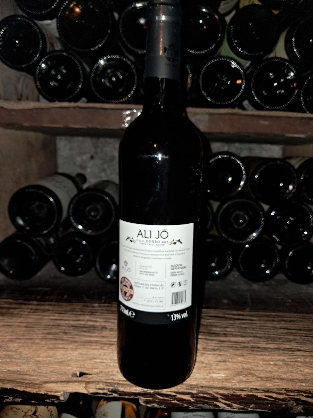 Vino: Adega Ali Jó Douro Tinto 2019 – Nuovo e nell'imballaggio originale da Le locle venduto da juliensaran 2