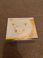 30th Celebrations Elite Trainer Box sealed EN ab 1.-