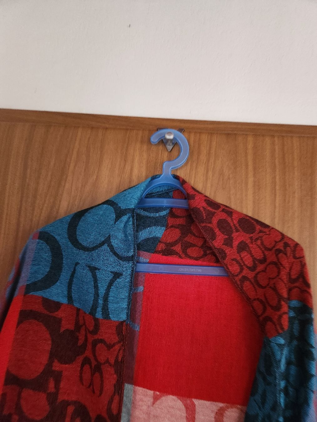 Foulards, Tücher & Schals: Écharpe  PASHMINA  avec motifs  – Gebraucht aus Niedergösgen von Eva2410 3