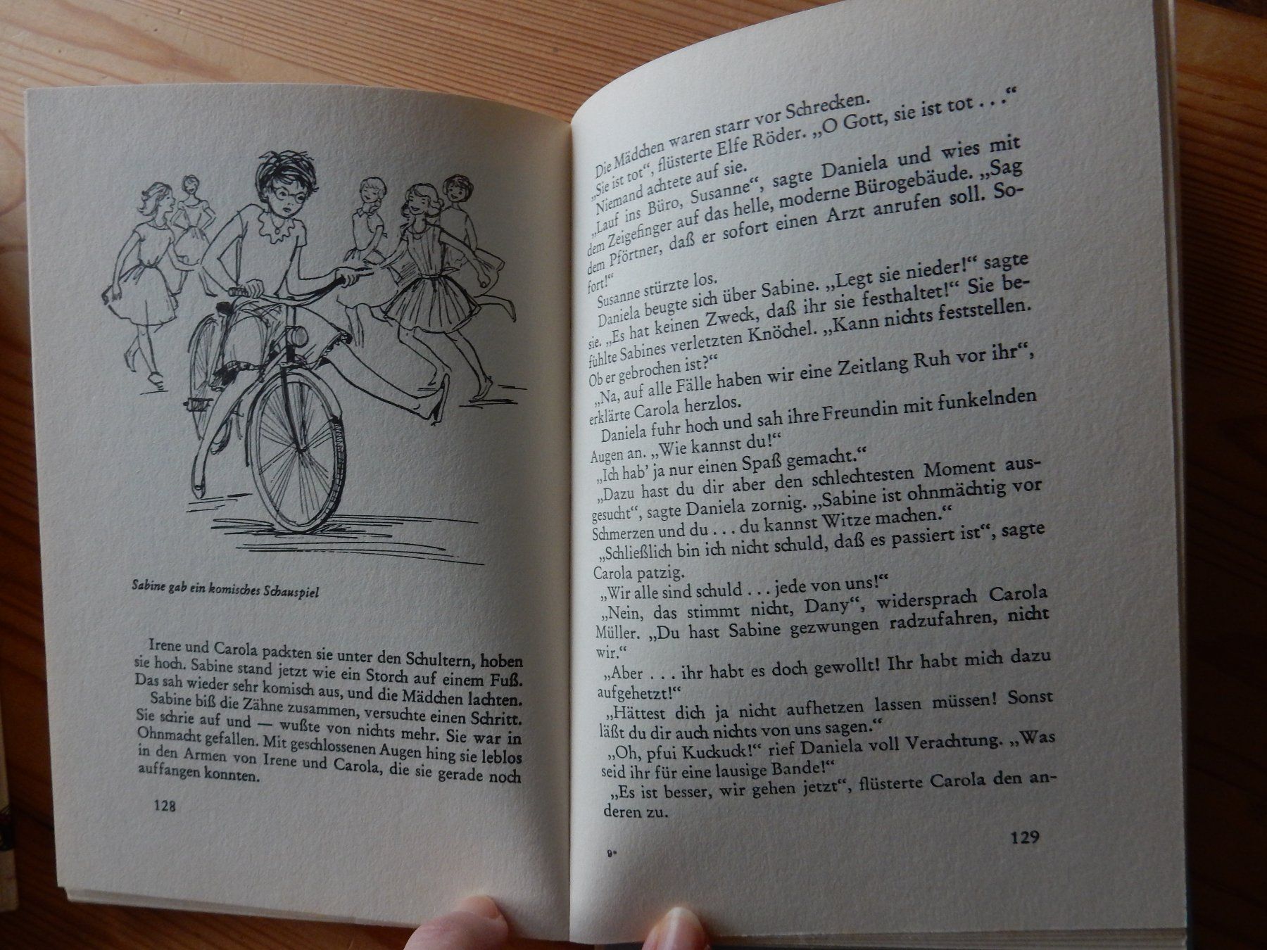 Libri: antikes Jugendbuch Daniela +der Klassenschreck M. L. Fischer – Usato da Jona venduto da JOberg_25 6