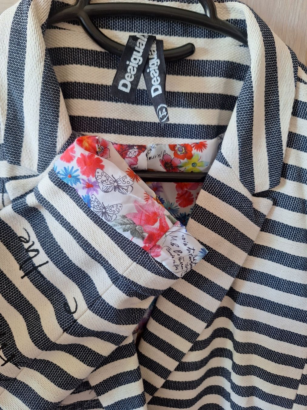 Desigual Giacche: Blazer Desigual rayé original, t. 44 – Nuovo (secondo la descrizione) da Onex venduto da babs72 4