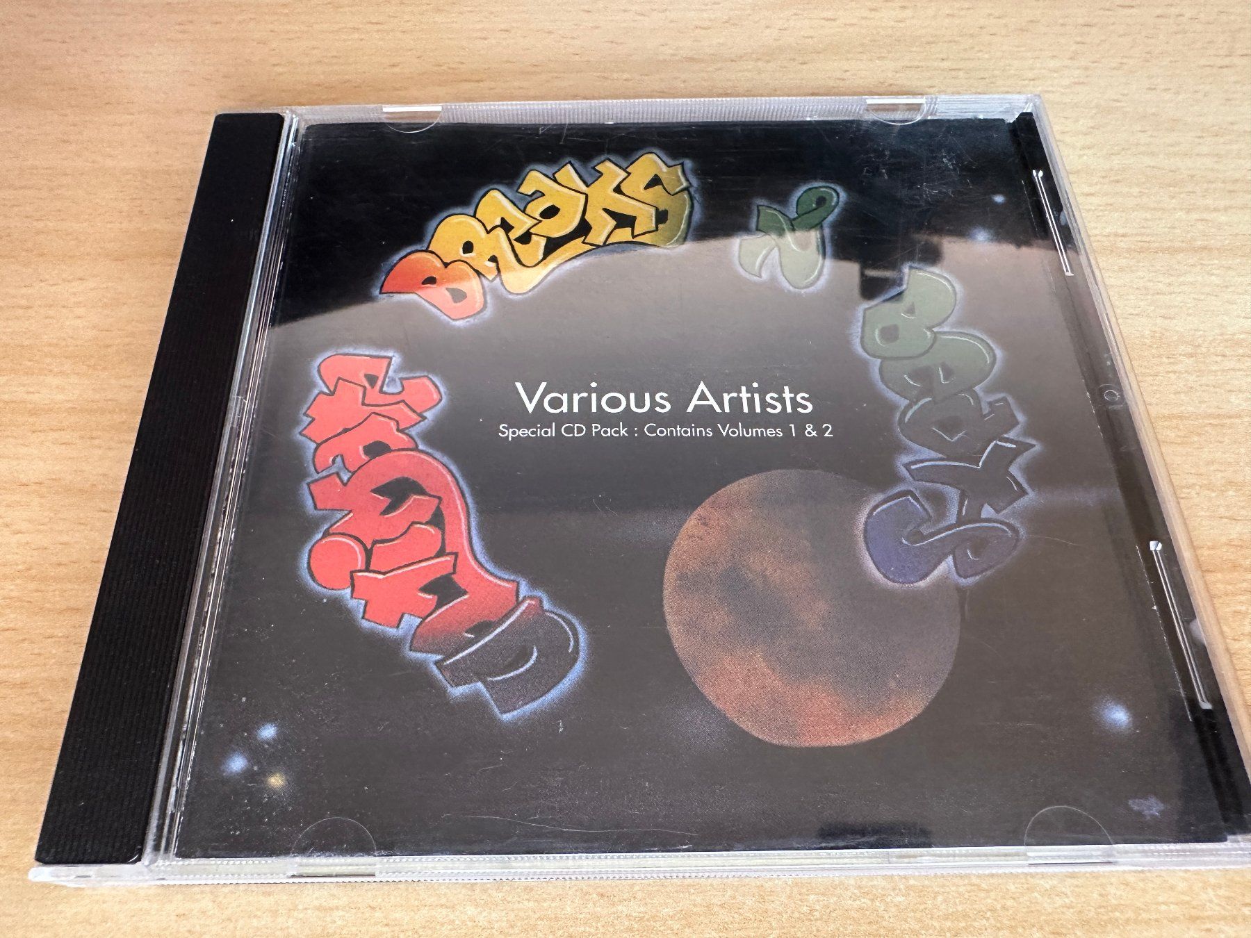 CD: Various – Ultimate Breaks & Beats Vol. 1 & 2 – Usato da Rikon im Tösstal venduto da Alpenmutz