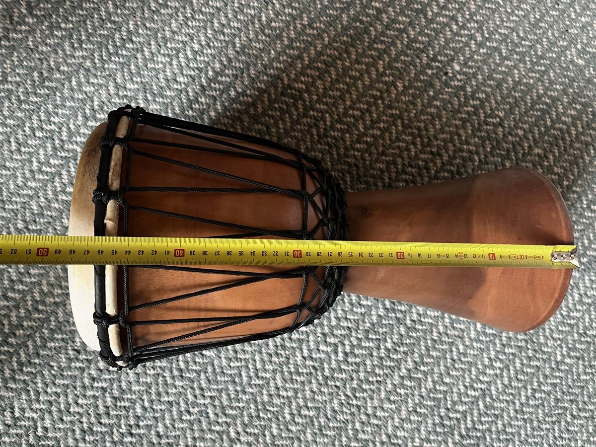 Strumenti musicali: Djembe 50cm hoch mit Transporttasche – Usato da Schaffhausen venduto da Curacautin 4