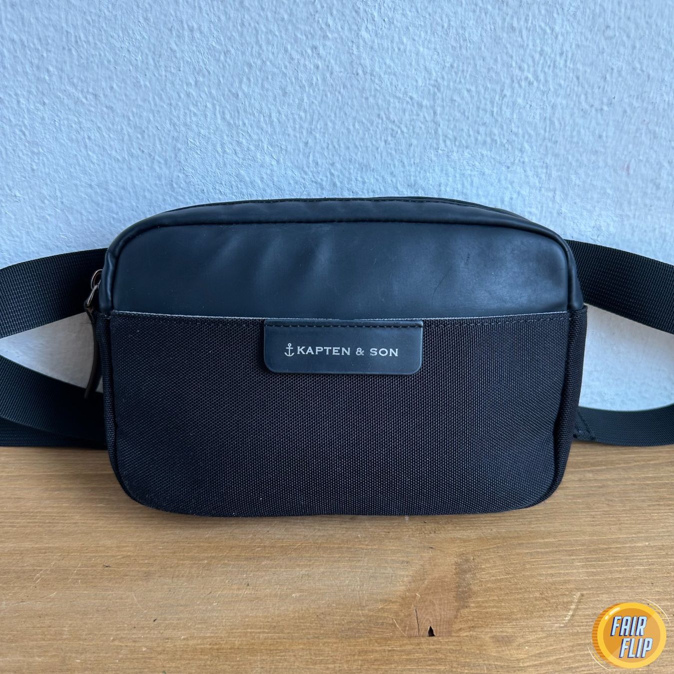 Kapten & Son Borse: KAPTEN & SON Umhängetasche/Bauchtasche – Usato da Luzern venduto da fairflip