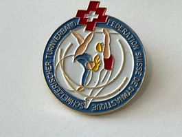 1 Pin Schweizerischer Turnverband