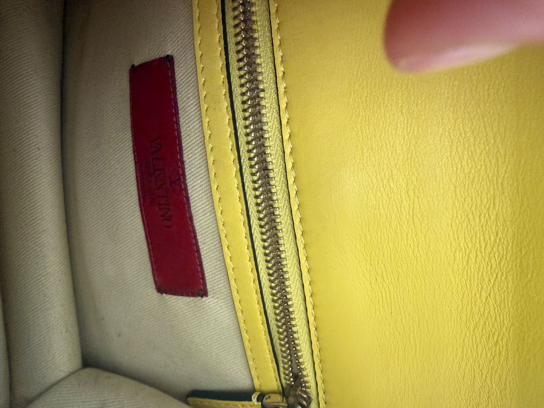 Valentino Borse da donna: VALENTINO GARAVANI TASCHE – Usato da Männedorf venduto da man_ccm6 2