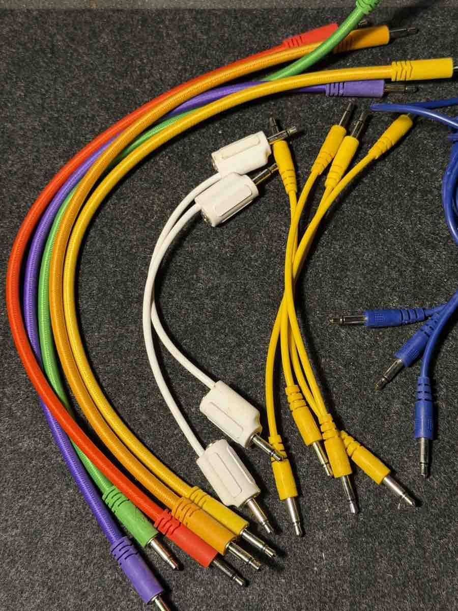 Kabel: Lot 29 câbles patch différentes longueurs – Gebraucht aus fey von Caductilometre 1