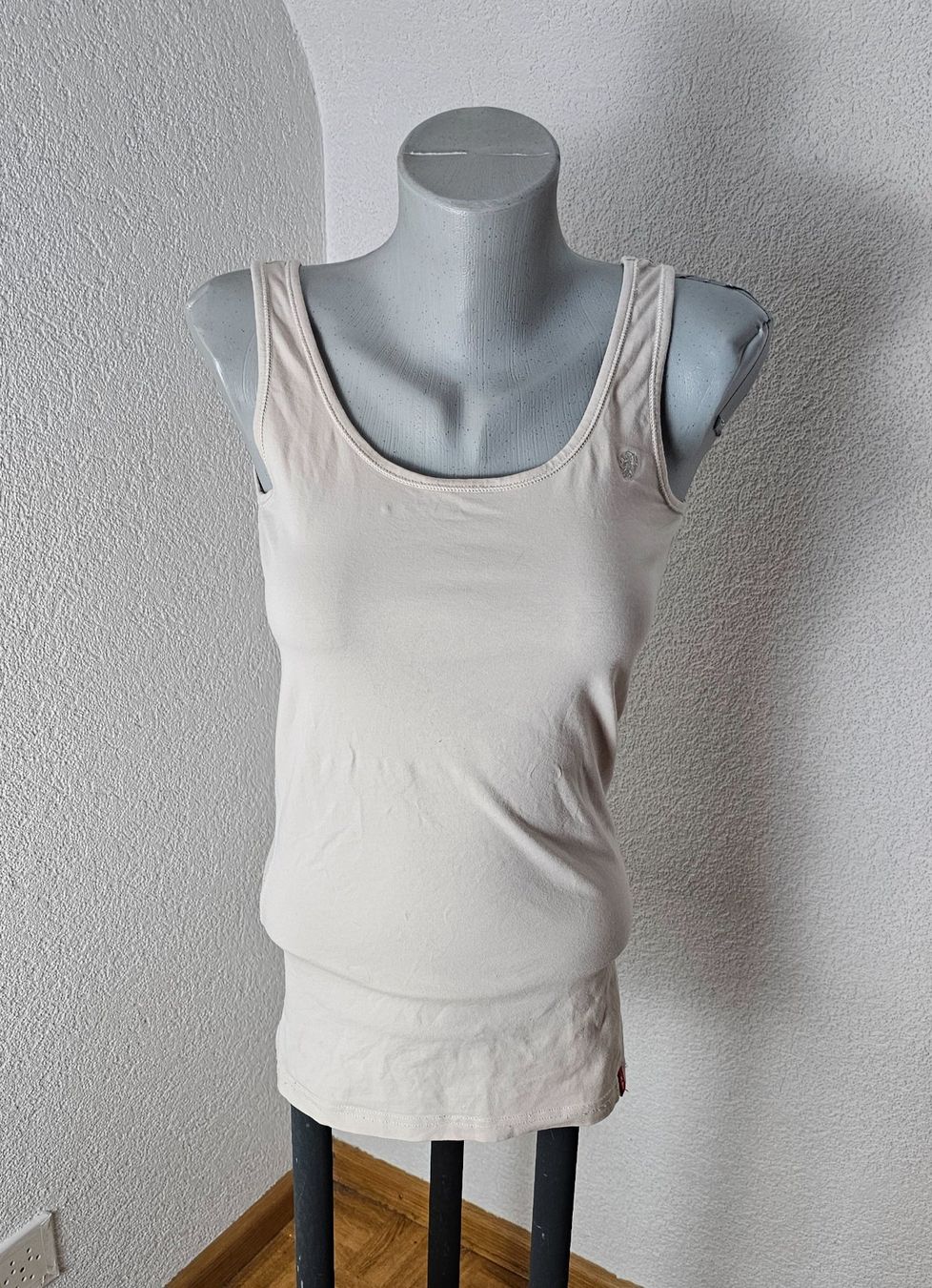 Esprit Kleiderpakete: Paket Gr. M Basic Business Chic: Jäckli + 2 Tops m. Esprit – Gebraucht aus Füllinsdorf von Sunnebliemli7 3