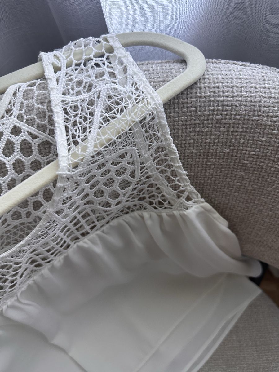 Blusen: Weisse Bluse mit Lochmuster – Gebraucht aus Zürich von Chez_Dali 2