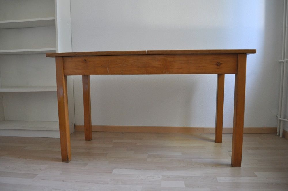 Schreibtische: Antikes Schülerpult ca. Mitte 20. Jh. – Gebraucht aus Luzern von PiBu6003 1