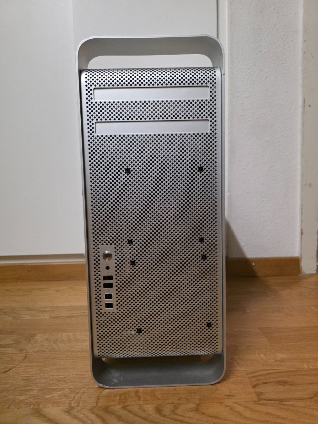 Apple Custodie: Apple Mac Pro G5 Gehäuse Tower leer – Usato da Bern venduto da KavIndustries 2