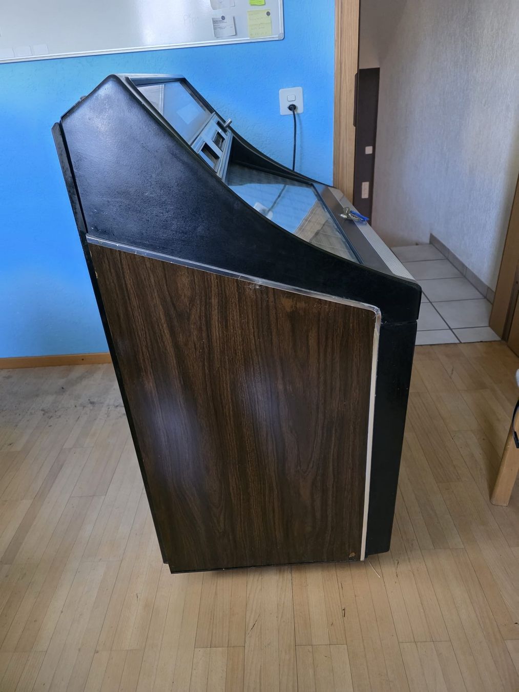 Rock-Ola Jukebox: Rock Ola Max 477 mit Singels – Usato da Liesberg venduto da SteinerA90 4