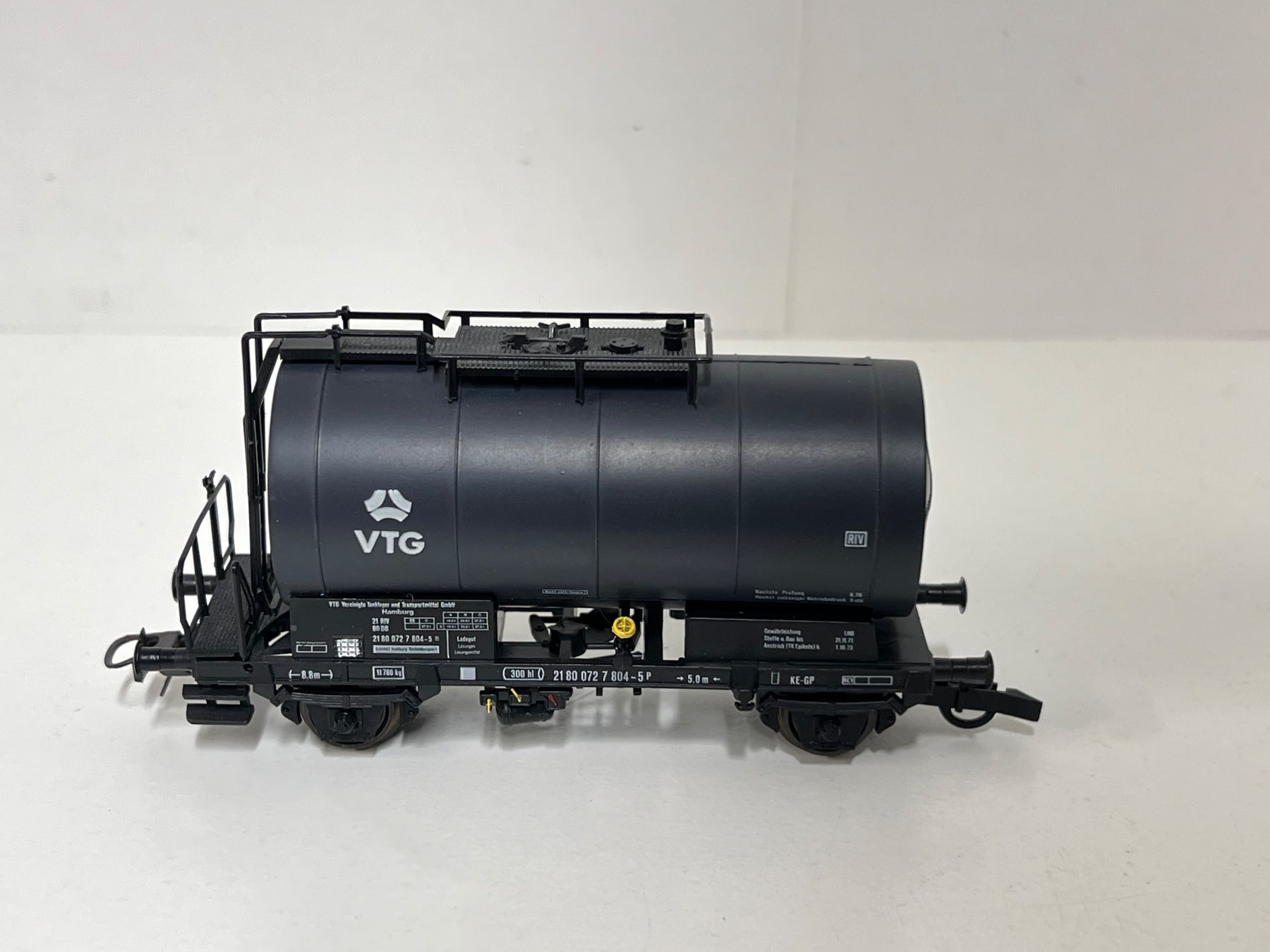 Roco Modellini di ferrovie: Roco VTG DB H0 DC – Usato da Neuenhof venduto da ludovicco