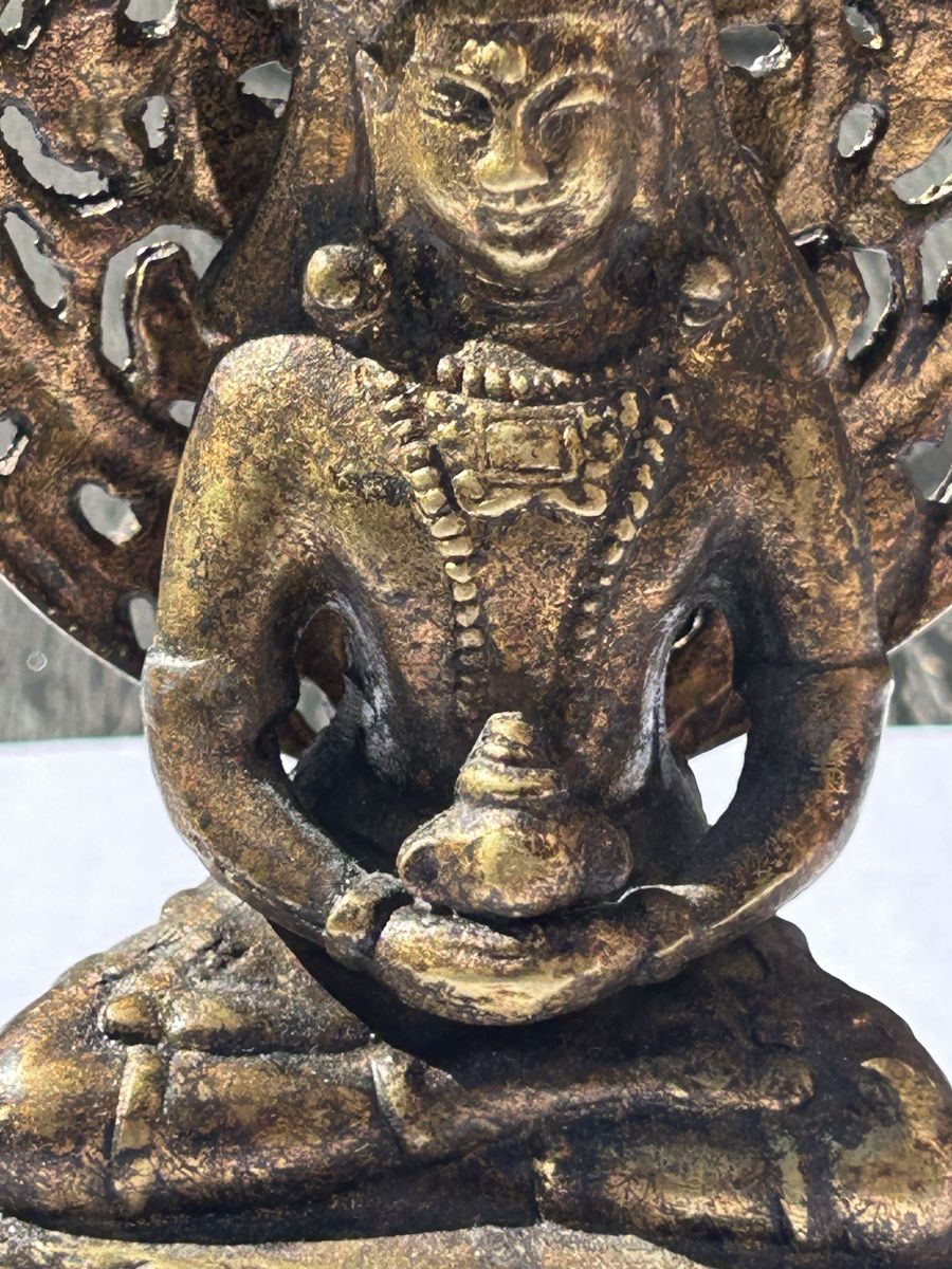 Skulpturen & Statuen: Buddha-Statue aus Metall – Gebraucht aus Losone von del_yh97 4