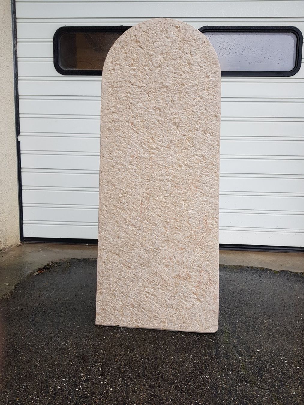 Skulpturen & Statuen: Grabmal/Grabstein – Gebraucht aus Ehrendingen von Amigo5