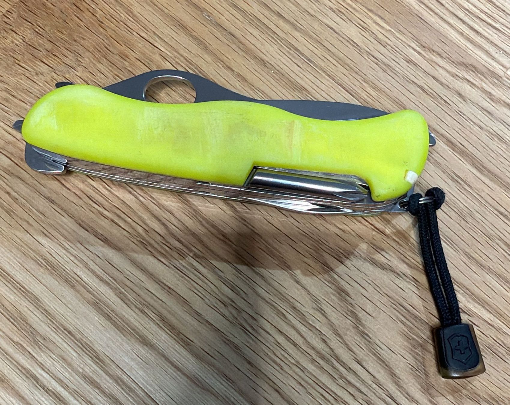 Victorinox Taschenmesser: VICTORINOX SACKMESSER RESCUE TOOL – Gebraucht aus Zürich von Frei-Occasionen 5