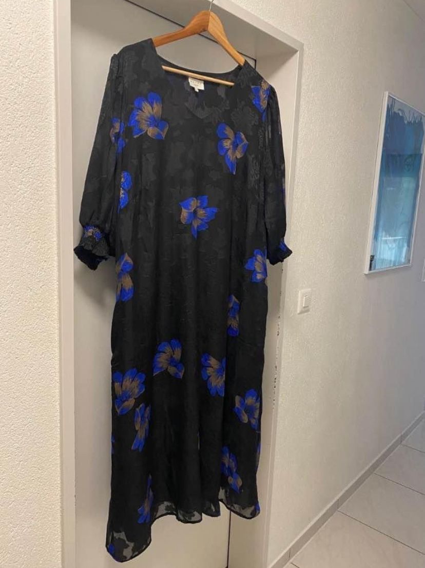 Robes: Kleid gr. 52 – Neuf (Voir description) à Wald ZH par Slaste 1