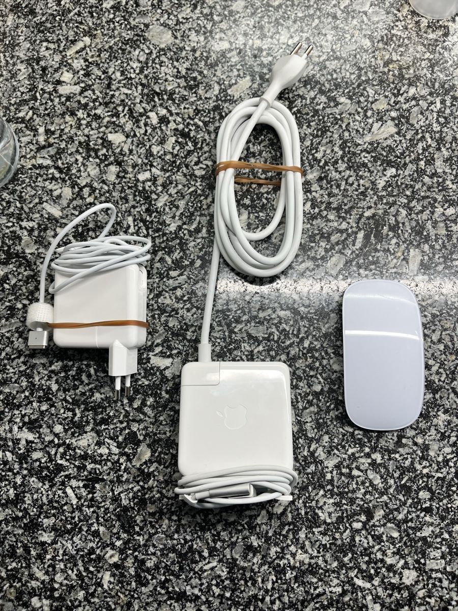 Apple Notebook: Edles Apple MacBook Air 11" (ChromeOS Flex) – Usato da Belp venduto da embudu20 1