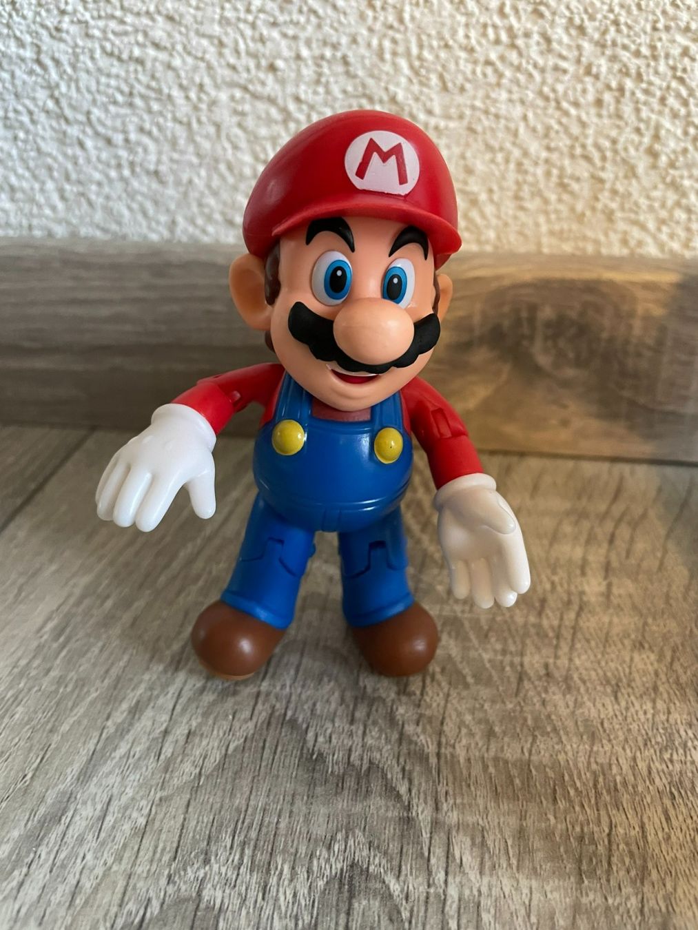 Nintendo Statuette: Super Mario Spielfigur – Nuovo e nell'imballaggio originale da Regensdorf venduto da Zuercher7 1