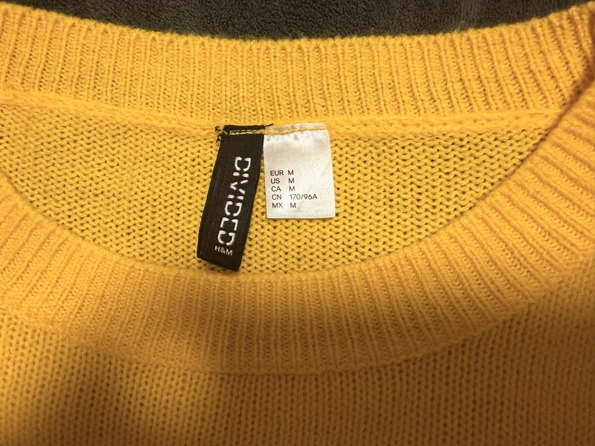H&M Pulls & Sweat-shirts: H&M Pullover - gelb  – Neuf (Voir description) à Wangs par Yudi_27