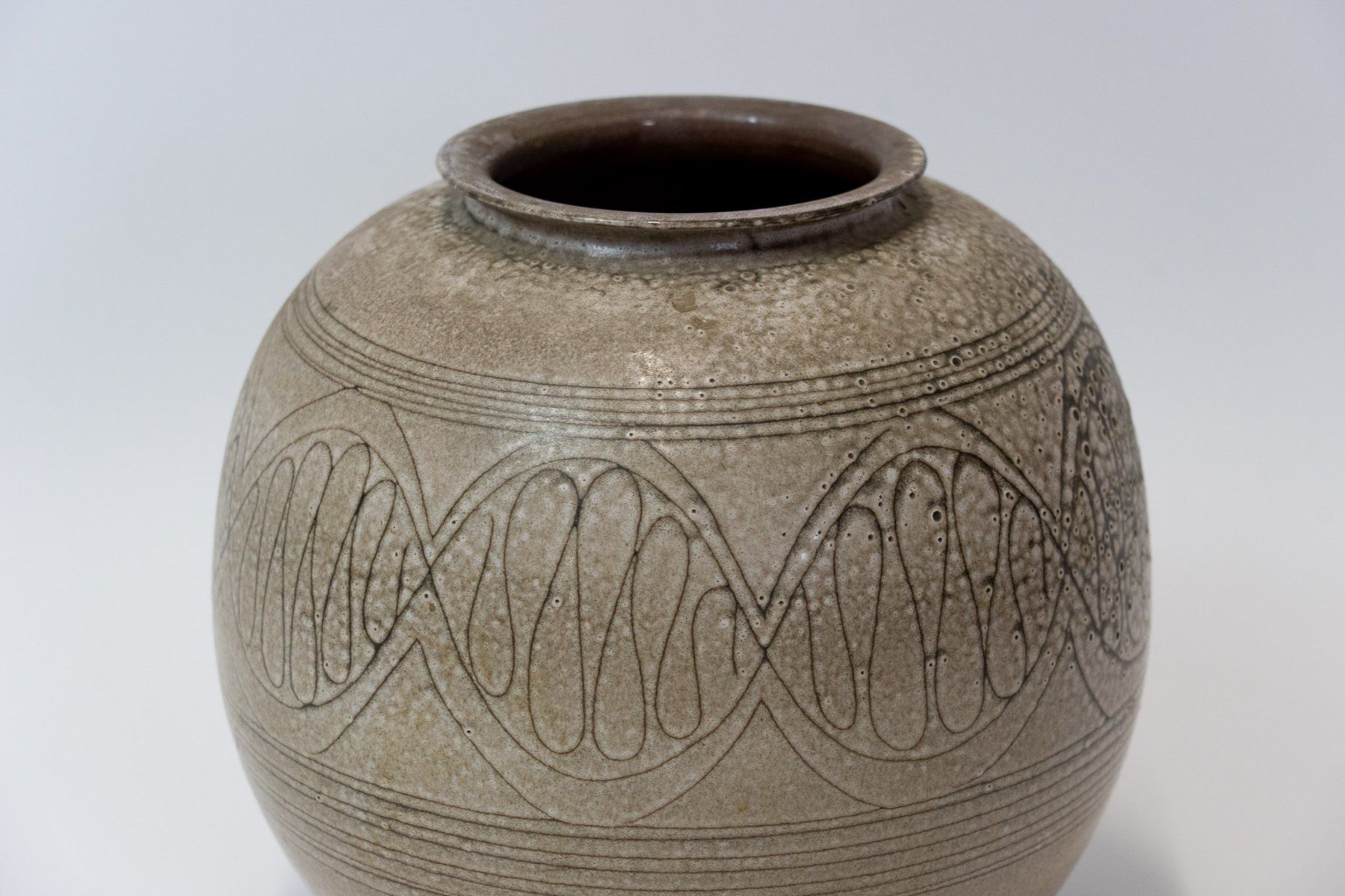 Vasen & Gefässe: Vase Nr. 1 - Lieferung möglich – Gebraucht aus Schaffhausen von Studio-Ara 1