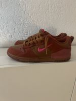 Nike Dunk Low Sneakers