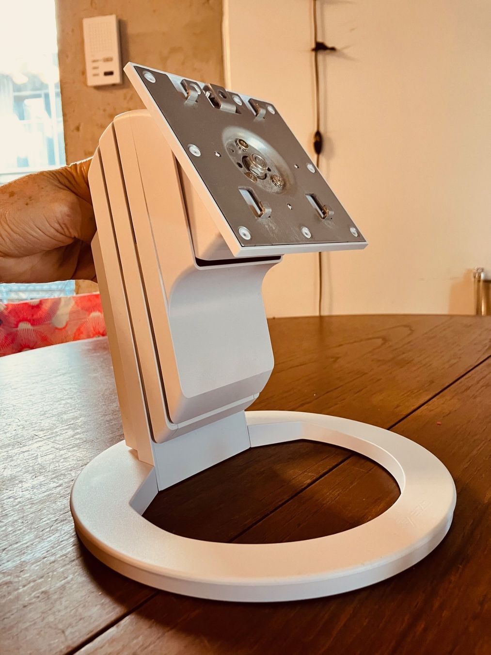 Staffa per monitor: Monitor-Standfuss (Bildschirm Zubehör) – Nuovo (secondo la descrizione) da Zürich venduto da C.Hugenschmidt 1