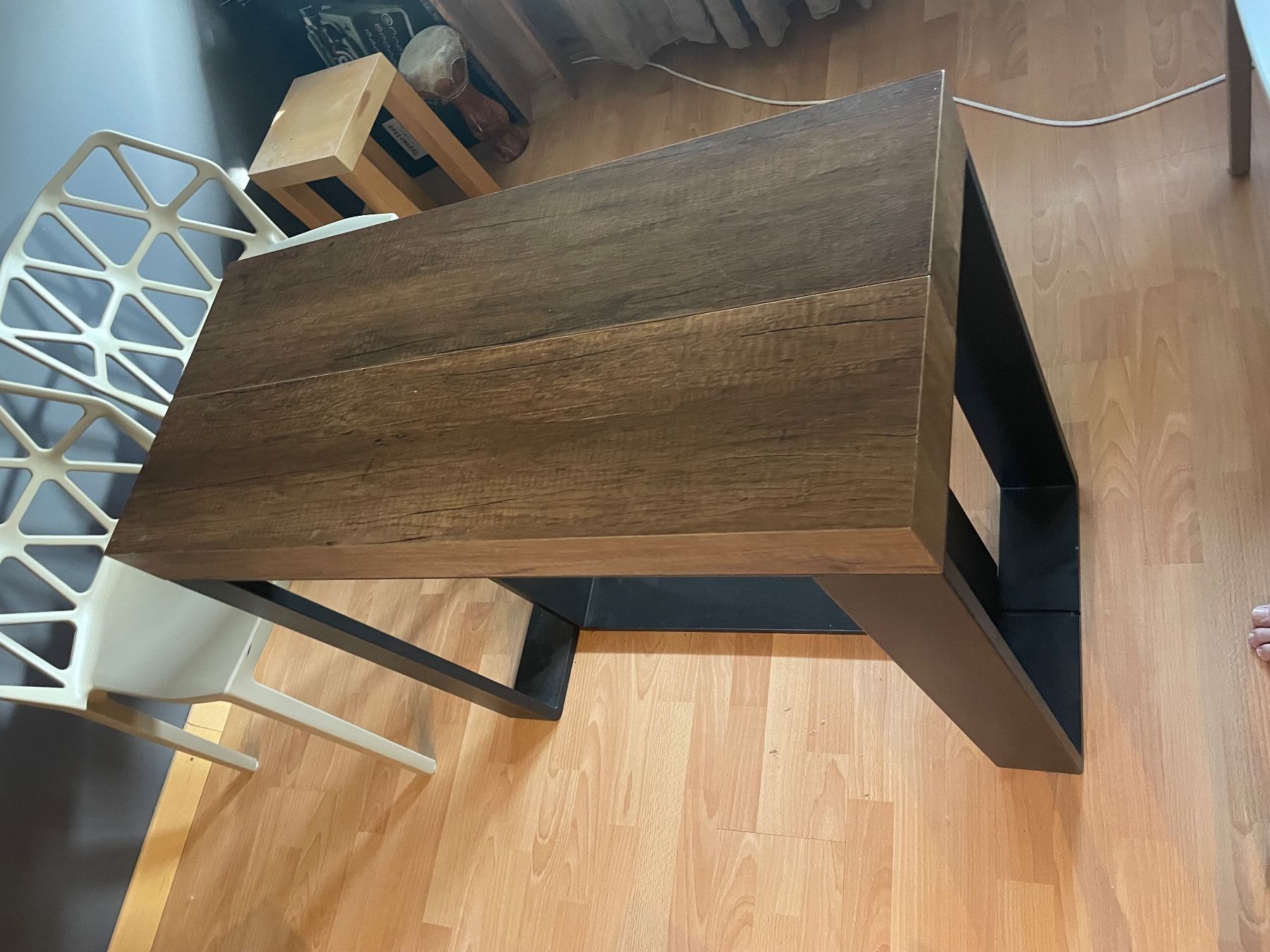 Tavoli: Table à manger, design moderne, parfait! – Usato da Perly venduto da cri_q98z 2
