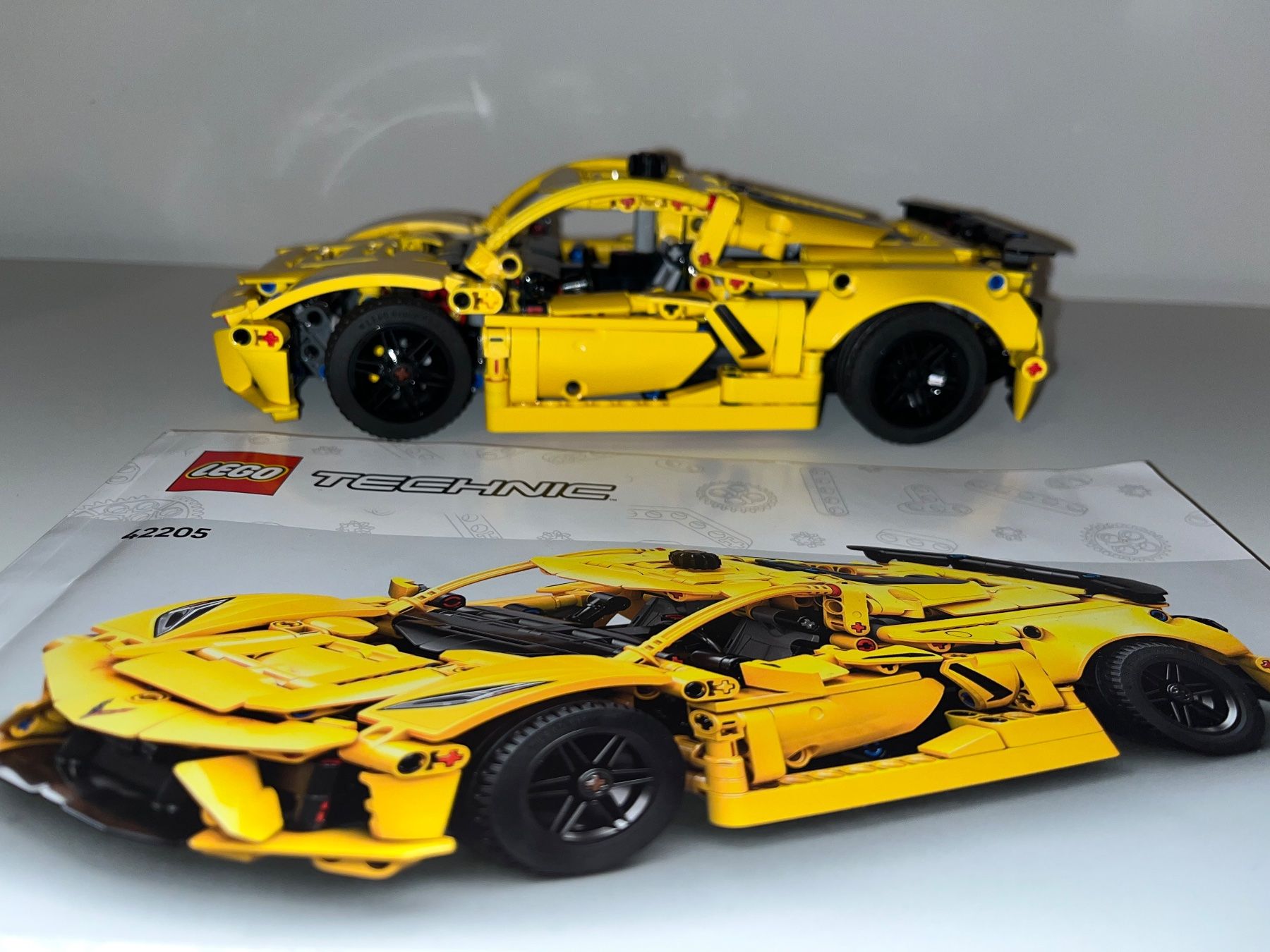 Lego Giocattoli: LEGO Technic 732 Teile Chevrolet Corvette Stingray – Usato da Stäfa venduto da Exclusive0 1