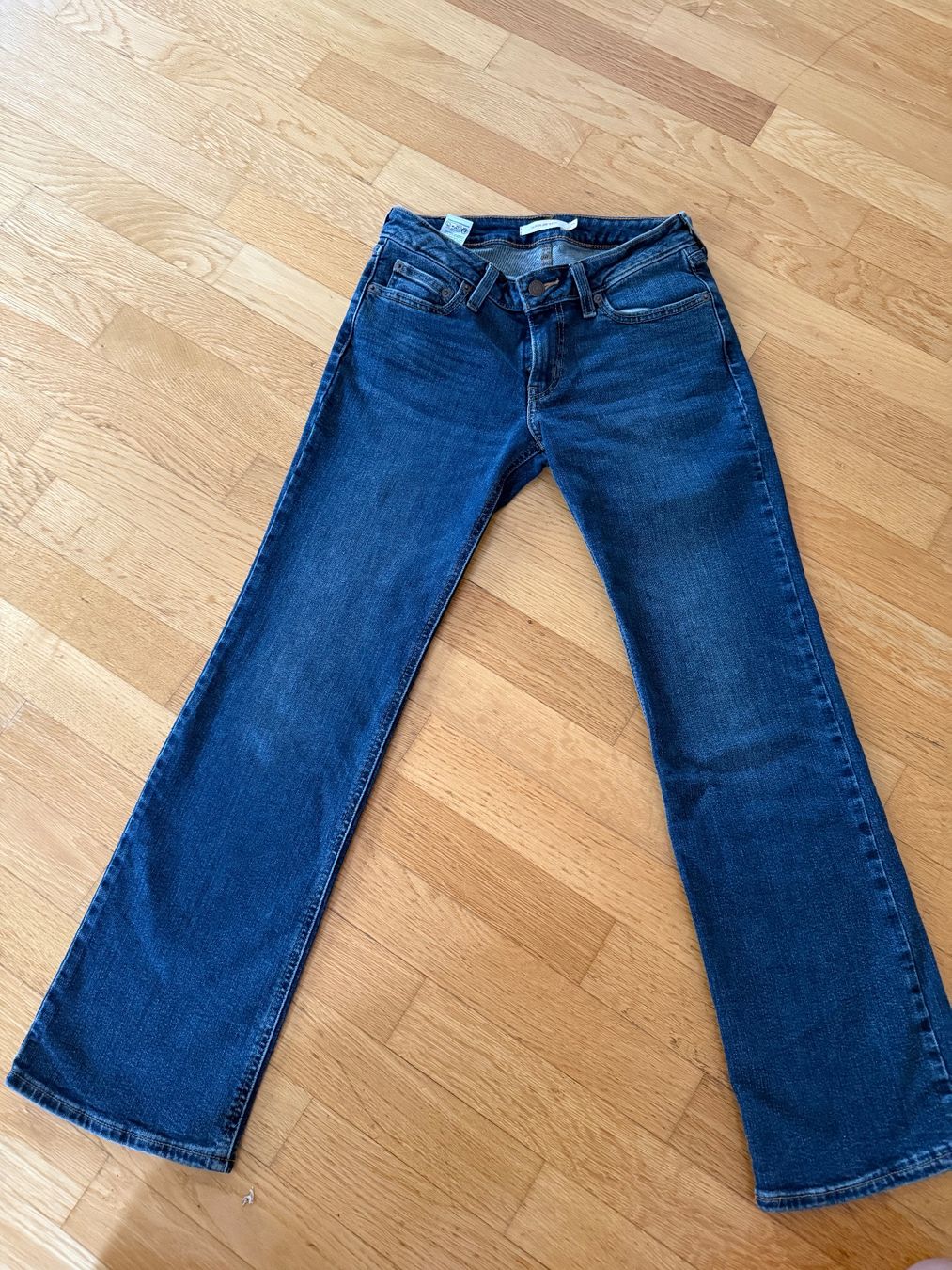 Levi's Jeans: Levis Jeans – Neuf (Voir description) à Zürich par Lolla4