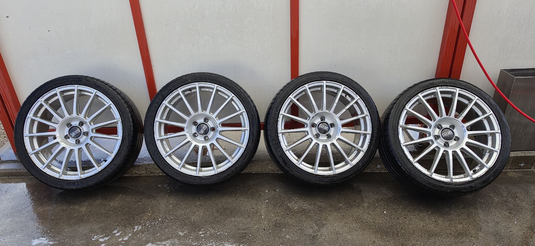 Audi Cerchioni: Felgen Für Audi  – Usato da Lyss venduto da ram76