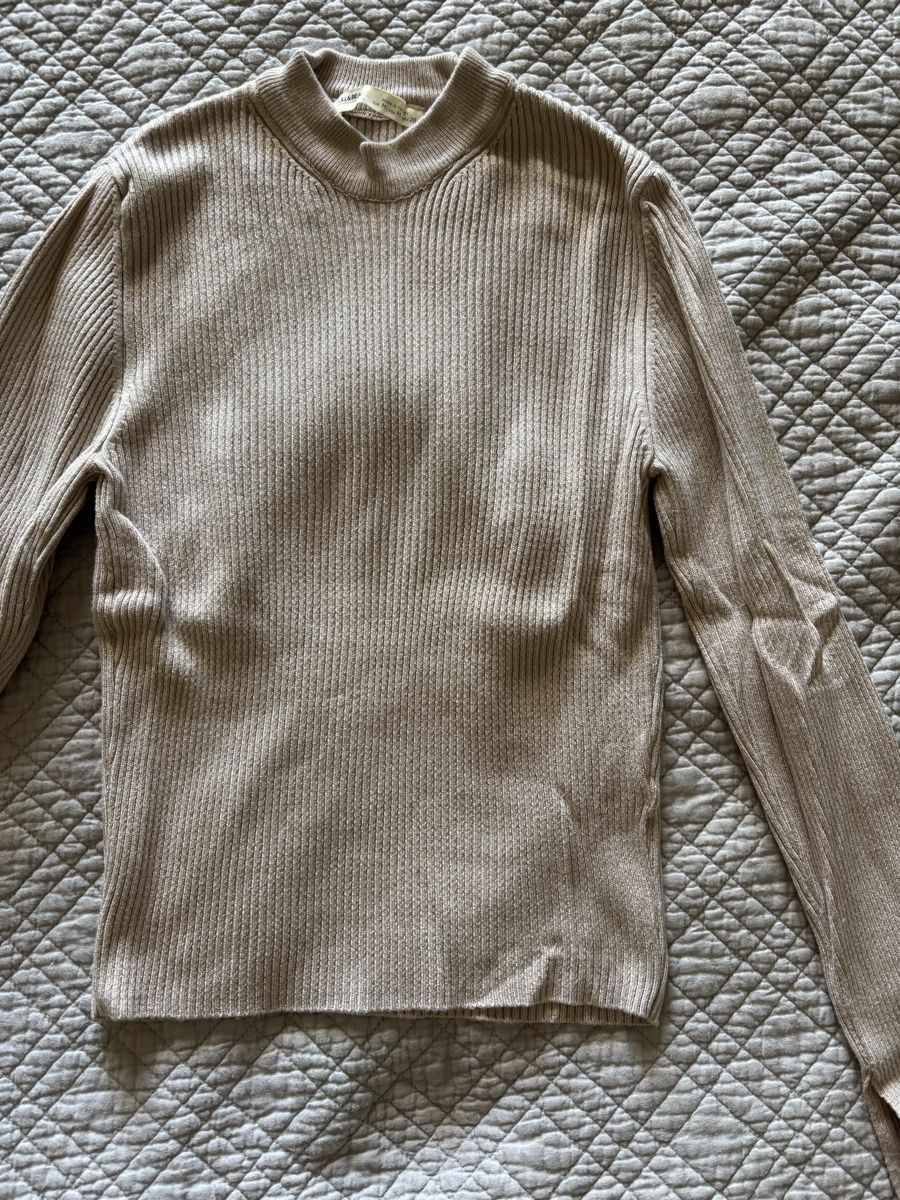 Pullover & Sweatshirts: Pull beige côtelé – Gebraucht aus Lausanne von shabnam.t 1