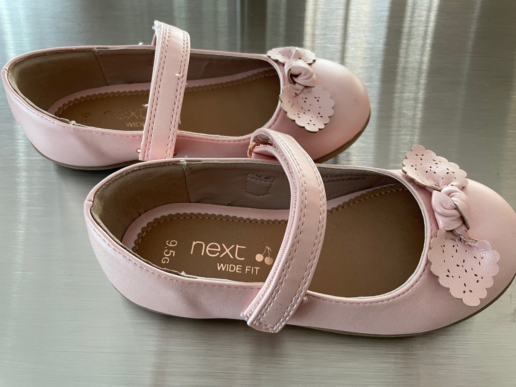 Next Scarpe per ragazze: Riemchenschuhe Gr. 27,5 – Usato da Glattpark(Opfikon) venduto da Glatt19 1