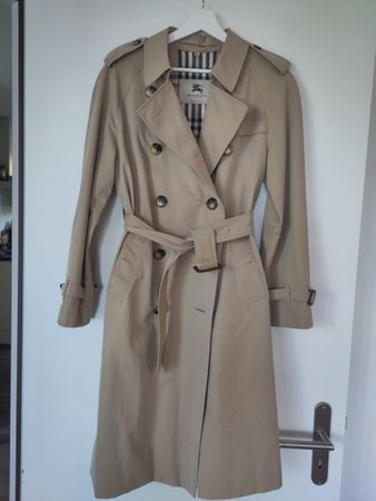Trench Burberry beige en excellent état (38)