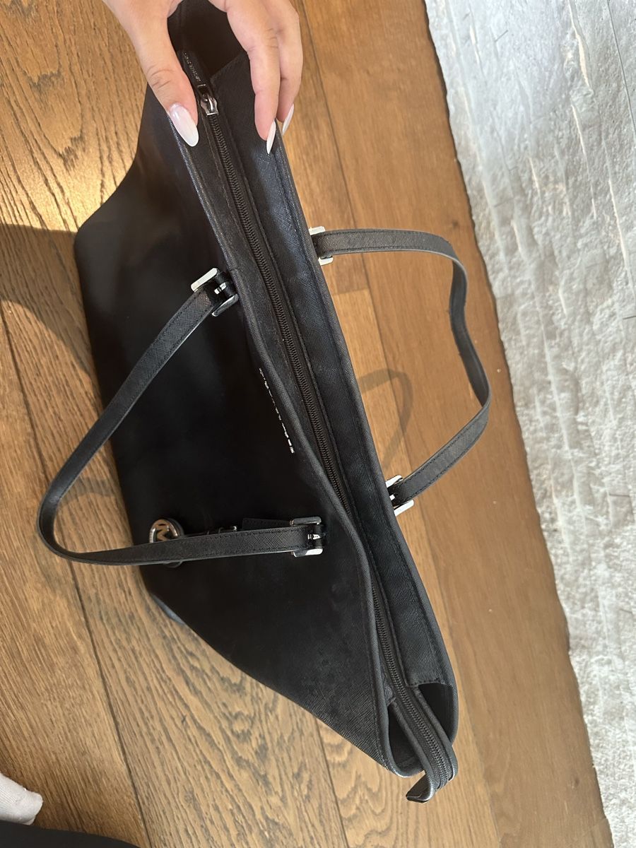 Michael Kors Borse da donna: Michael Kors Handtasche schwarz – Usato da Meilen venduto da ninifee20 3