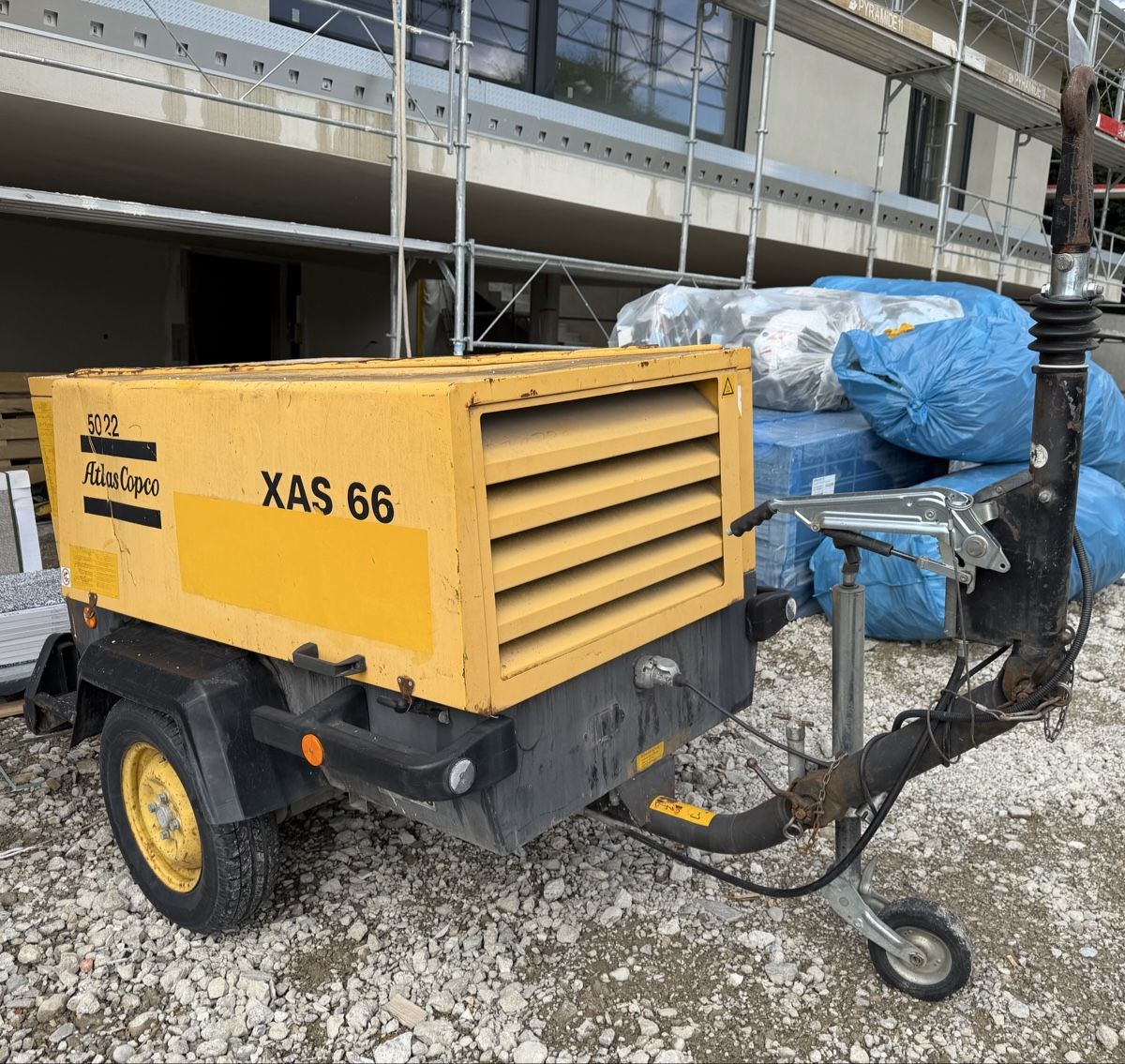 Atlas Copco Kompressoren: Baukompressor Atlas Copco XAS 66 – Gebraucht aus Schmitten FR von jimmy758 1