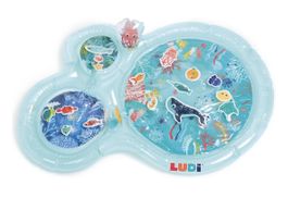 Water playmat for tummy time 