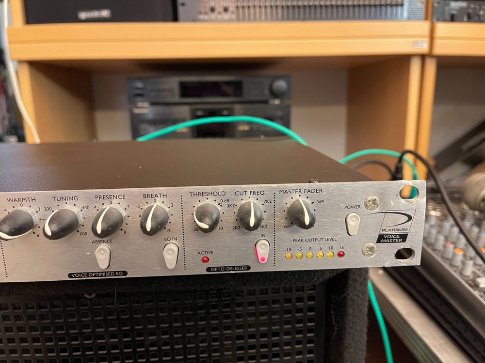 Focusrite Voicemaster Platinum Mikrofonvorverstärker 