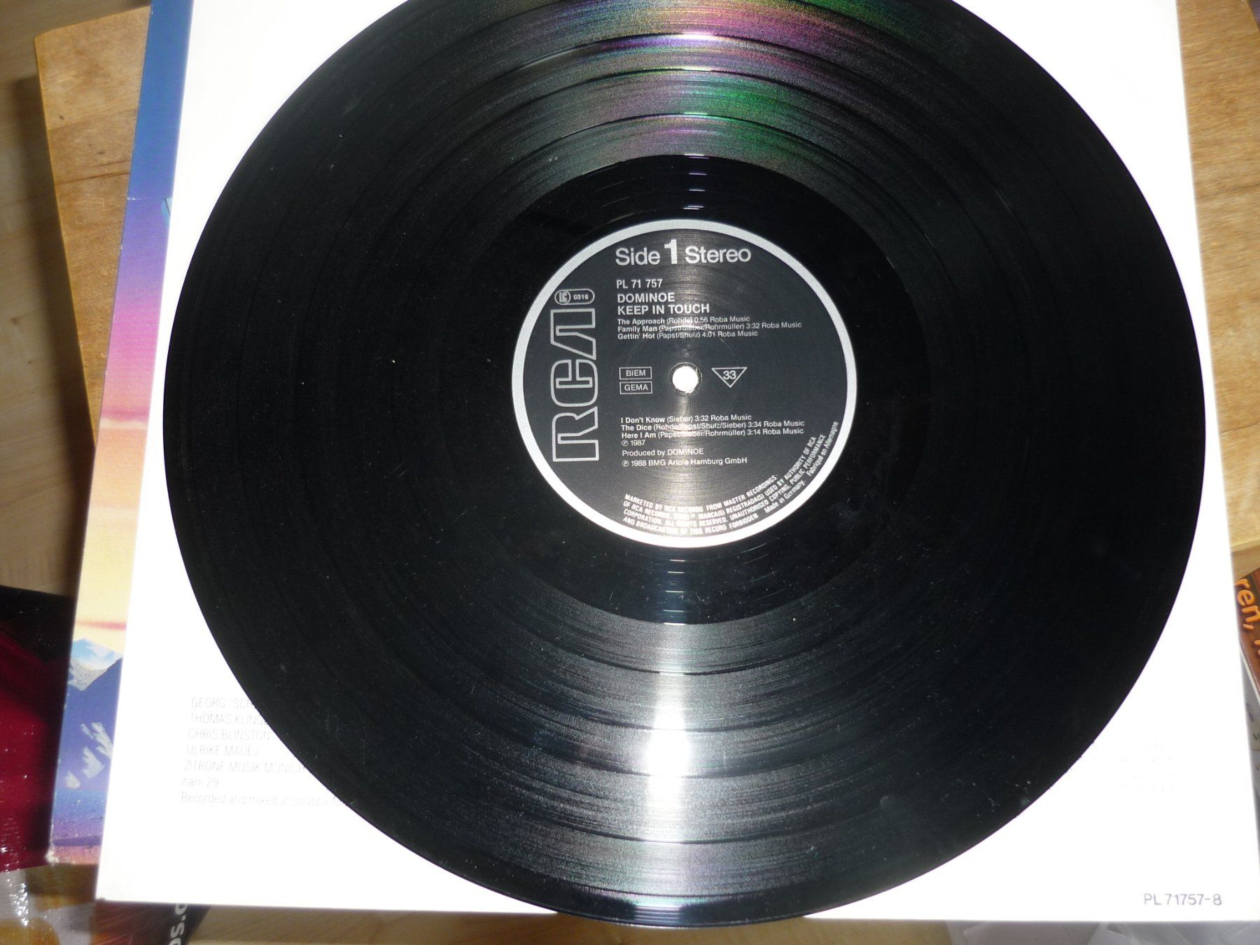 Schallplatten: Dominoe - Keep in Touch – Gebraucht aus Bowil von Familie_Kuenzi 4