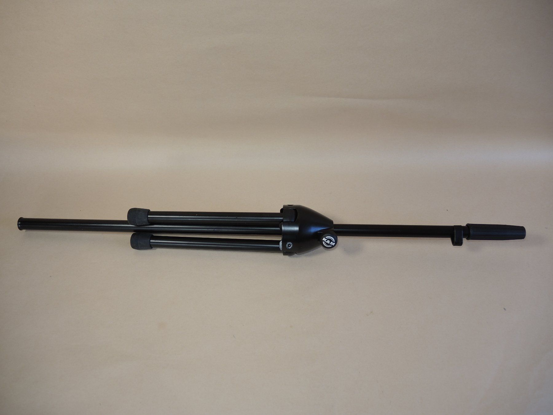 König & Meyer Instrumenten-& Notenständer: K&M Mikrofon Mic Stativ Ständer Microphone Stand König Meyer – Gebraucht aus Rorschach von maeck8 1